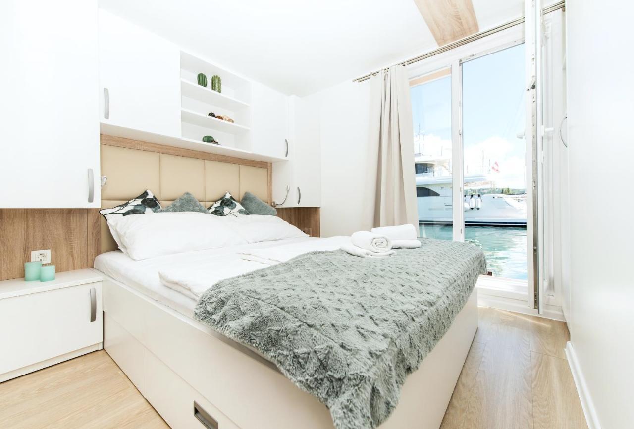 Marina Luxury Houseboat Olive Villa Portorož Exterior foto